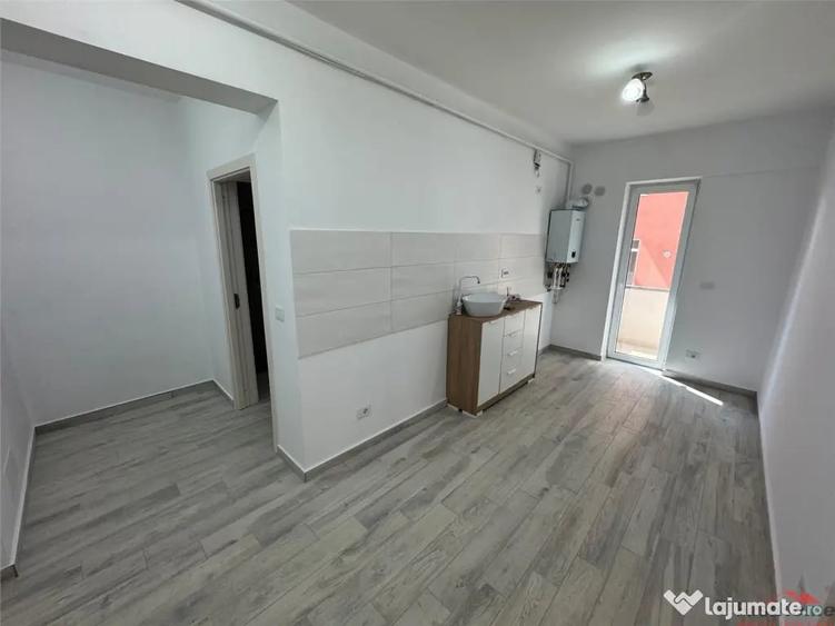 Spațiu comercial, de 45 mp, în Central