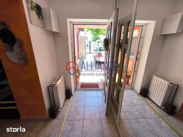 Casă cu 4 camere cu Teren 770 Mp în Viile Noi