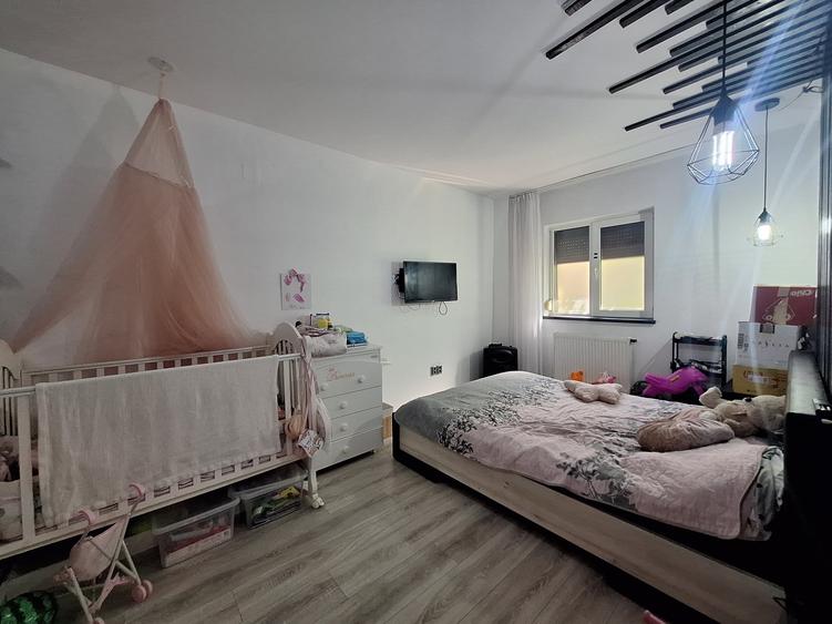Apartament cu 2 camere, 40 mp, balcon, zona Eroilor - 3