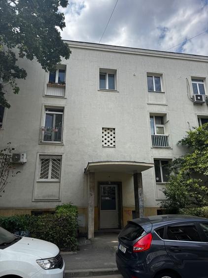 Apartament cu 2 camere decomandat, mobilat în Floreasca