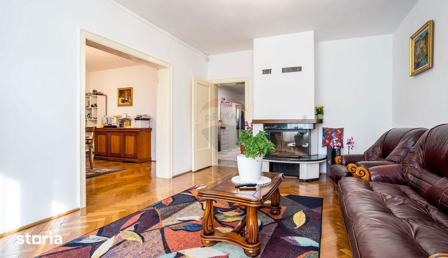 Apartament cu 4 camere decomandat, mobilat în Grigorescu