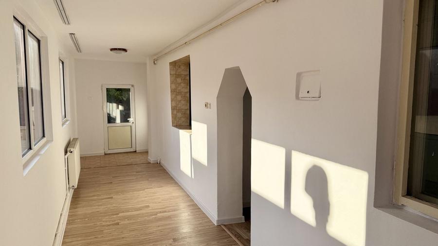 Casă cu 3 camere cu Canalizare în Chiajna