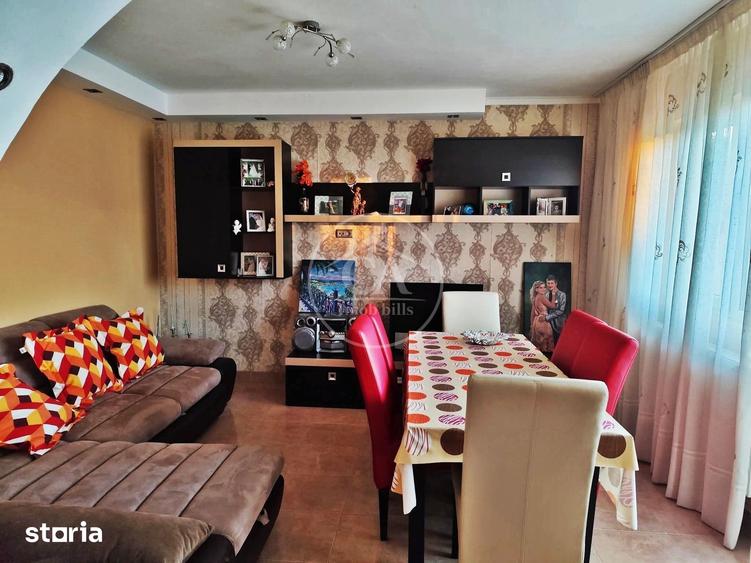 Casă cu 5 camere cu Teren 1406 Mp în Popești