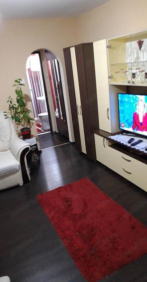 Apartament cu 3 camere nedecomandat în Central
