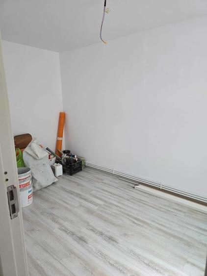 Apartament cu 3 camere decomandat în Nord
