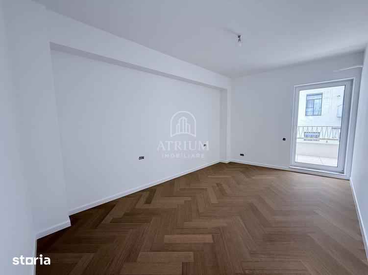 Apartament cu 4 camere în Central