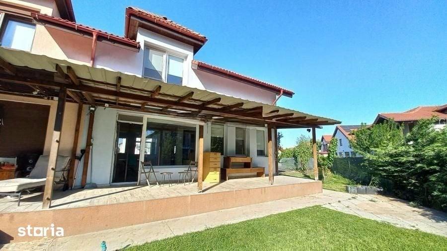 Casă cu 4 camere cu Teren 450 Mp în Aviației