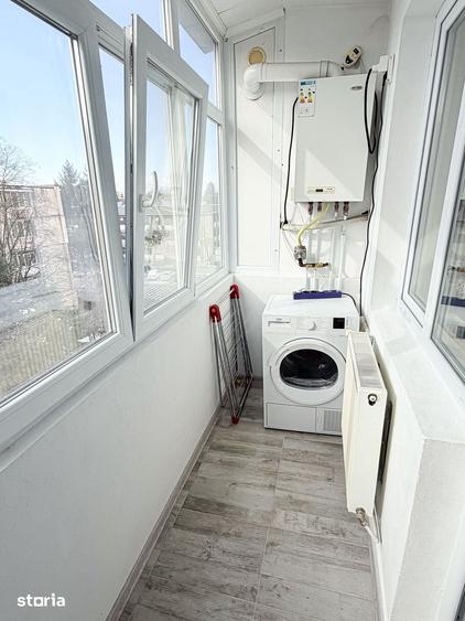 Apartament cu 3 camere semidecomandat în Ceair