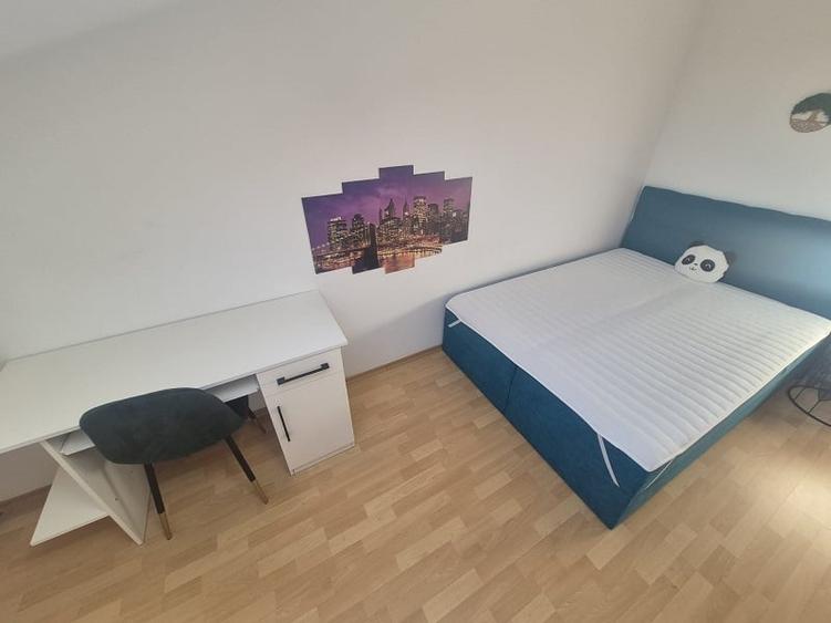 Apartament cu 3 camere decomandat în Metalurgie