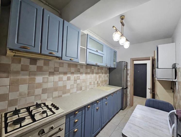 Apartament cu 2 camere decomandat în Rahova