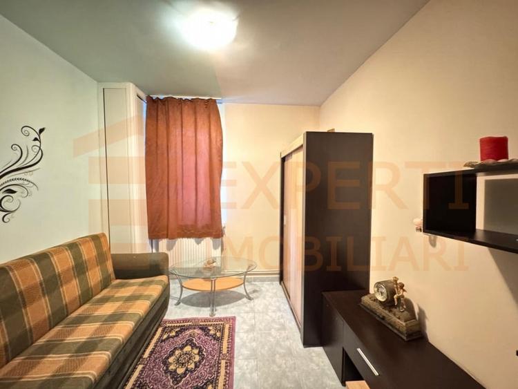 Apartament 3 camere de închiriat în zona Abator - 1