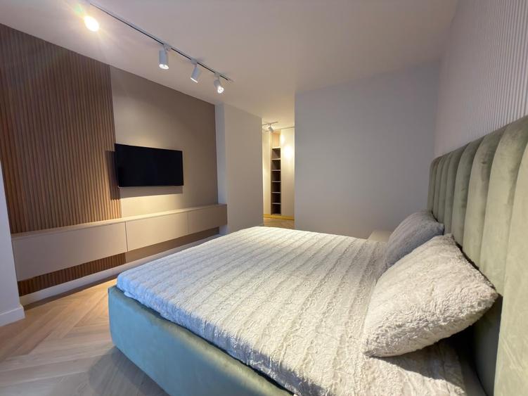 Apartament cu 3 camere în Iancu Nicolae