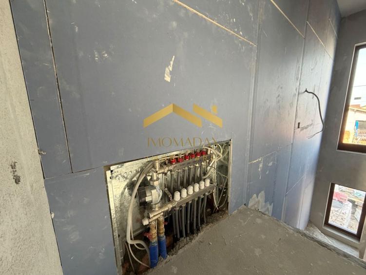 Duplex cu 3 camere cu Canalizare în Bucovăț (Remetea Mare)