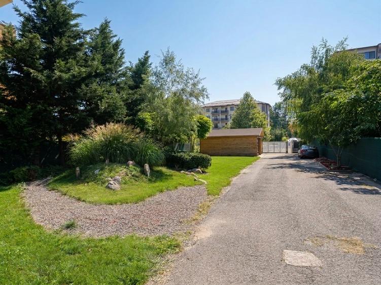 Casă cu 6 camere cu Canalizare în Militari