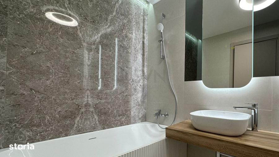 Apartament cu 4 camere în Central