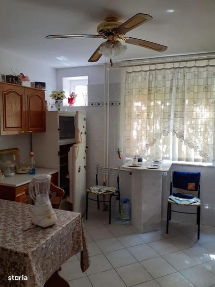 Apartament cu 4 camere în Central