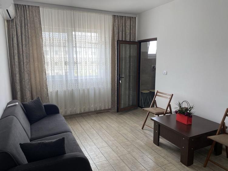 Apartament cu 2 camere semidecomandat în Central