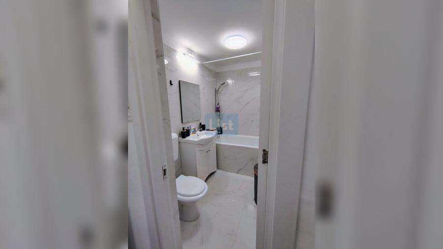 Apartament 3 camere decomandat zona FSGA - 17