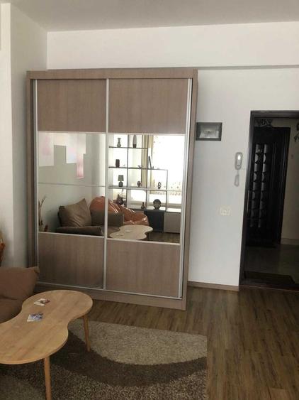 Garsonieră nedecomandată în Roșu