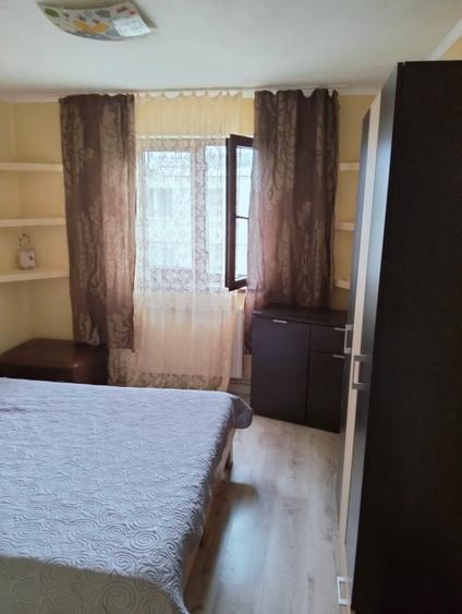 Apartament cu 2 camere semidecomandat în Liliacului