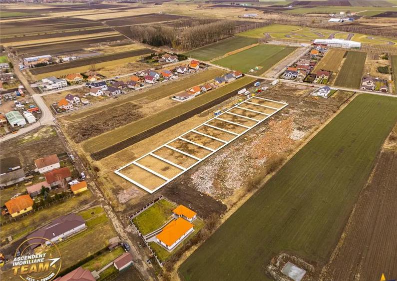 Teren de 680 mp, în Central