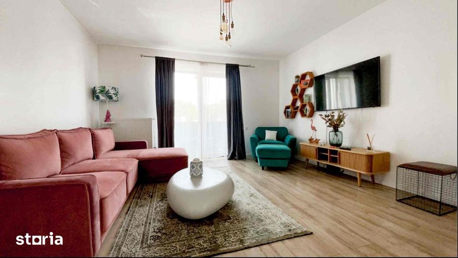 Apartament cu 2 camere semidecomandat în Becaș