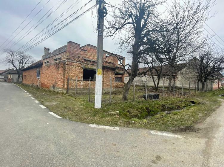 Teren de 1448 mp, în Breaza