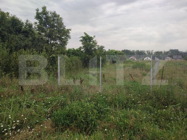 Teren Construcții intravilan de 1000 mp, în Leamna de Jos