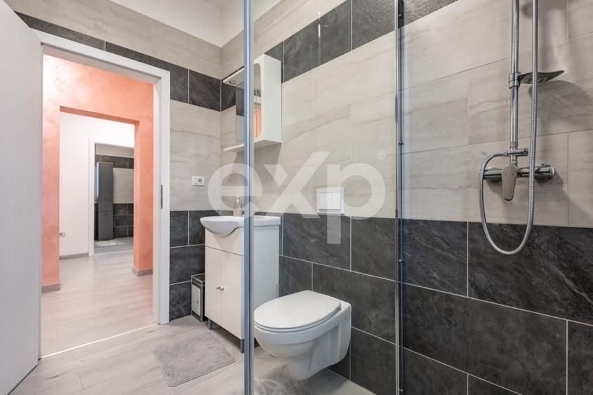 Apartament cu 3 camere decomandat în Dumbrăvița
