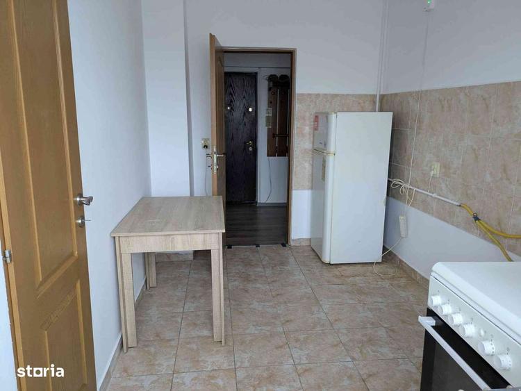 Apartament cu 2 camere decomandat în Dristor
