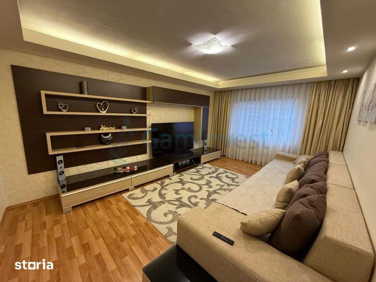 Apartament cu 3 camere decomandat, mobilat în Nufărul
