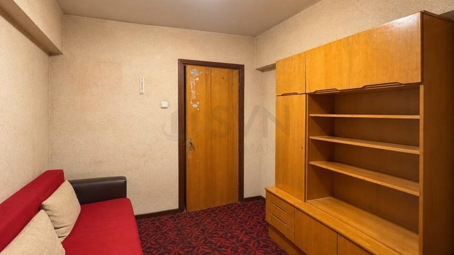 Apartament cu 3 camere decomandat în Lacul Tei