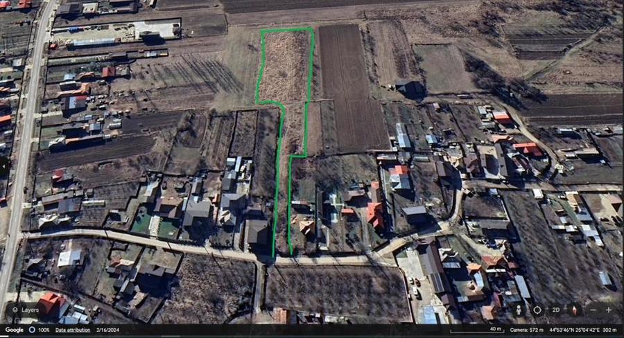 Teren de 4500 mp, în Priboieni