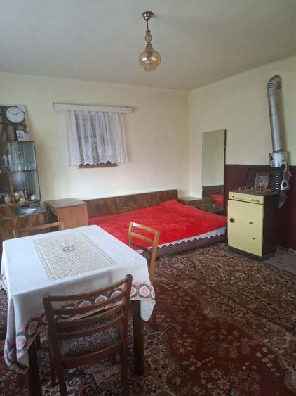 Casă cu 3 camere în Cuzăplac
