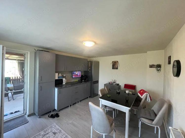 Casa in Malu Mare, teren 2354 mp,curte mare ?i poten?ial extindere - 9