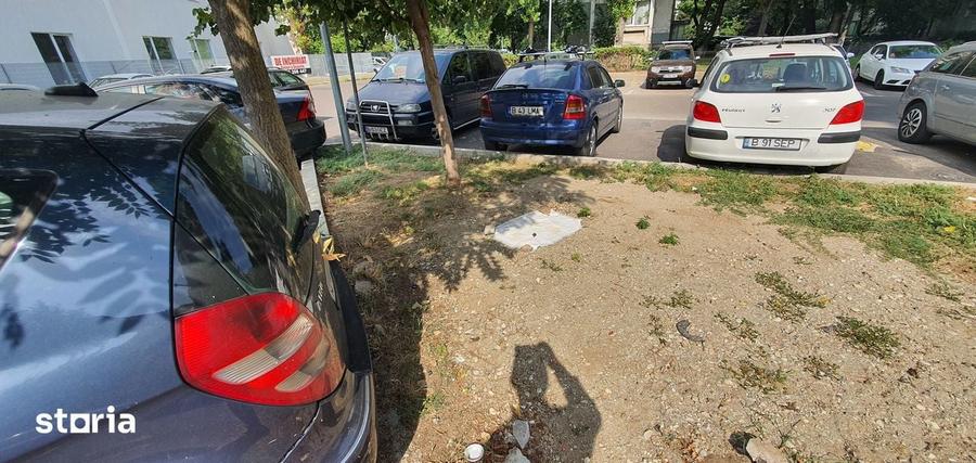 Teren de 239 mp, în Apărătorii Patriei