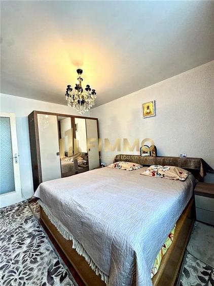 Apartament cu 2 camere semidecomandat, mobilat în Central