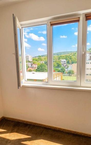 Apartament cu 2 camere decomandat în 1848
