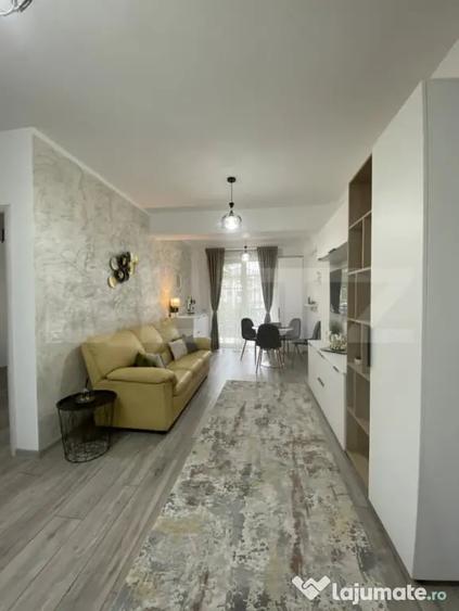 Apartament cu 2 camere semidecomandat, mobilat în Central