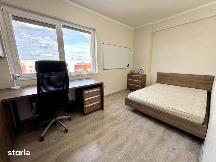 Apartament cu 3 camere decomandat în UTA