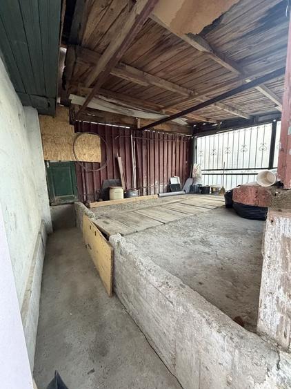 Casă cu 3 camere decomandat cu Teren 140 Mp în Central