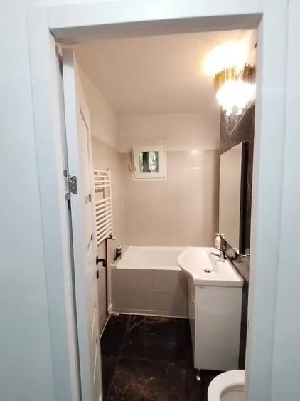 Apartament 3 camere decomandat, etaj 2, Tătărași - 4