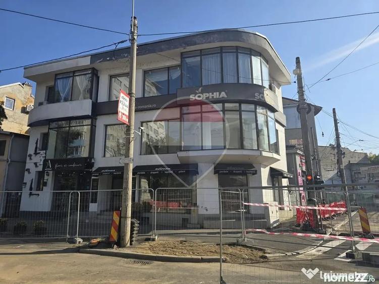 Spațiu comercial, de 230 mp, în Gara de Nord