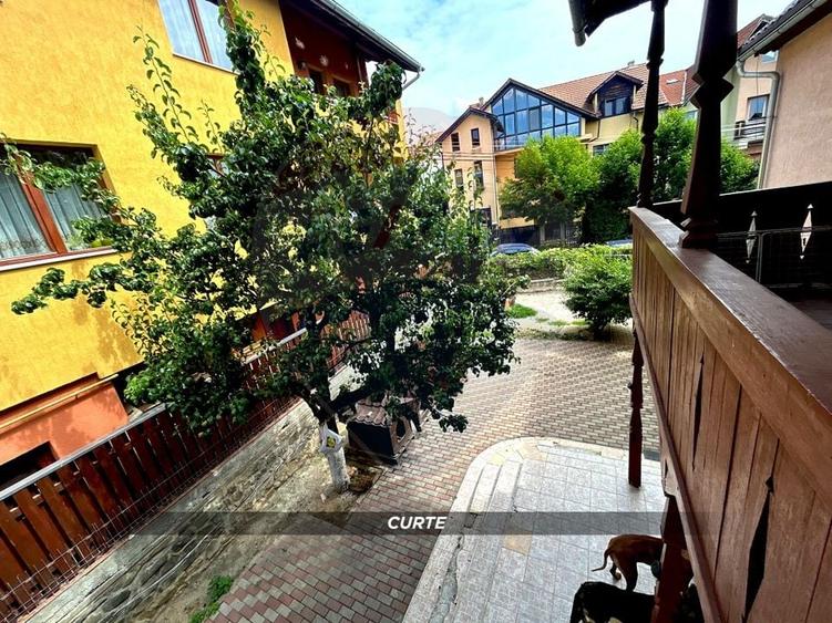 Casă individuală cu 6 camere cu Teren 423 Mp în Valea Roșie