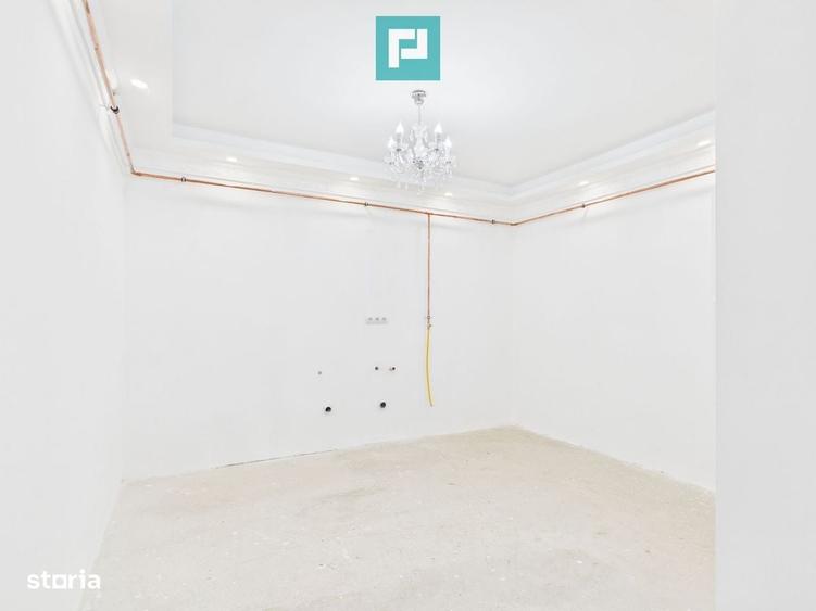 Casă cu 4 camere în Peregu Mic