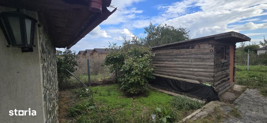 Casă cu 4 camere cu Teren 1917 Mp în Corbu