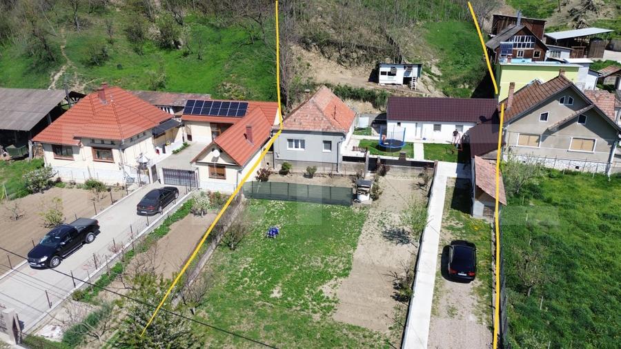 Casă individuală cu 4 camere cu Canalizare în Vințu de Jos