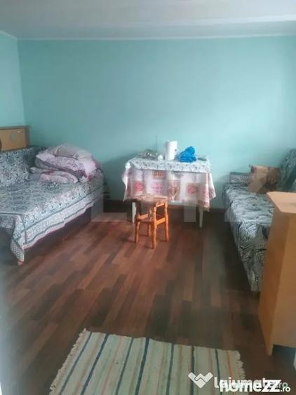 Casă cu 3 camere cu Teren 1500 Mp în Negostina