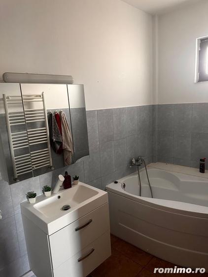 Garsonieră decomandată în Moșilor