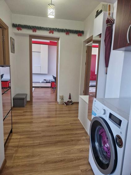 Apartament cu 2 camere decomandat în Micro 18
